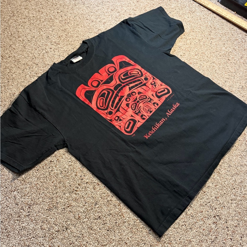Jerzees Ketchikan Alaska 90s Black Graphic T-Shirt with Red Design